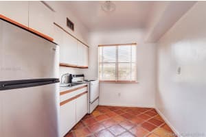 736 13th St, Miami Beach, FL 33139, Sold 03/30/18