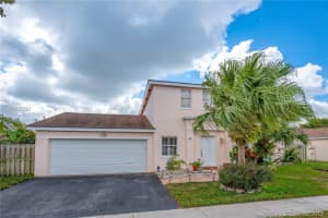9508 NW 53rd St, Sunrise, FL 33351, Sold 04/06/18