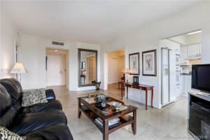 4775 Collins Ave, Miami Beach, FL 33140, Sold 04/18/18