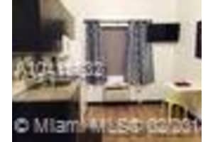 335 Ocean Dr, Miami Beach, FL 33139, Sold 05/14/18