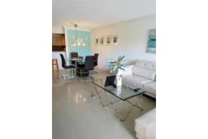 4205 N University Dr, Sunrise, FL 33351, Sold 05/09/18