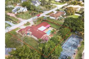 11900 SW 3rd St, Plantation, FL 33325, Sold 05/18/18