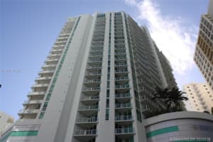 218 SE 14th St, Miami, FL 33131, Sold 04/23/18
