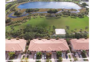 282 Las Brisas Cir, Weston, FL 33326, Sold 04/03/18