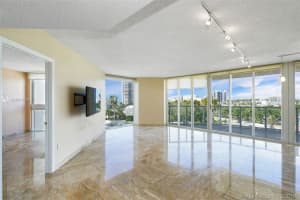 7330 Ocean Terrace, Miami, FL 33141, Sold 03/05/19