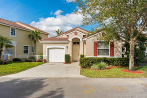 15201 SW 49th St, Davie, FL 33331, Sold 03/30/18