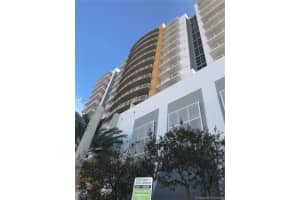 900 SW 8th St #500, Miami, FL 33130, Sold 09/18/18