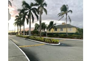 4015 NW 87th Ave, Sunrise, FL 33351, Sold 04/09/18