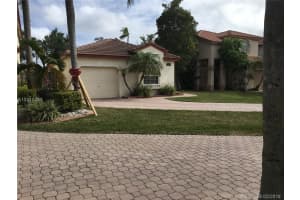 420 Lakeside Cir, Sunrise, FL 33326, Sold 03/12/18