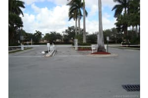 13184 NW 9th Ct, Pembroke Pines, FL 33028, Sold 05/03/18