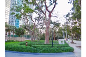 2025 Brickell Ave, Miami, FL 33129, Sold 09/26/18