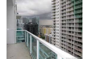 186 SE 12th Terrace PH-05, Miami, FL 33131, Sold 08/24/18