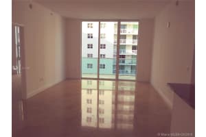 186 SE 12th Terrace PH-05, Miami, FL 33131, Sold 08/24/18