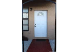 6722 NW 193rd Ln, Hialeah, FL 33015, Sold 04/27/18