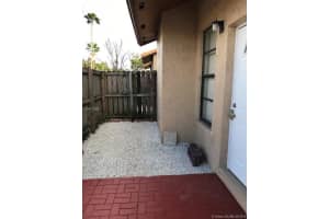 6722 NW 193rd Ln, Hialeah, FL 33015, Sold 04/27/18