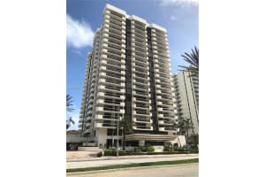 5757 Collins Ave # 305, Miami Beach, FL 33140, Sold 03/21/18