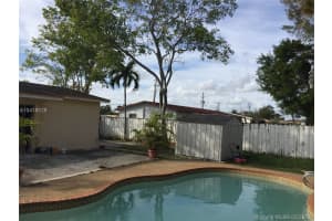 16801 NW 72nd Ave, Hialeah, FL 33015, Sold 04/10/18