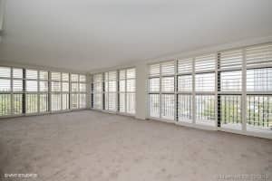 400 Leslie Dr, Hallandale Beach, FL 33009, Sold 06/25/18