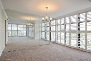 400 Leslie Dr, Hallandale Beach, FL 33009, Sold 06/25/18