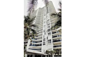 16711 Collins Ave, Sunny Isles Beach, FL 33160, Sold 10/26/18