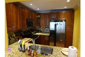 401 SE 10th St APT B102, Dania Beach, FL 33004, Sold 03/29/18