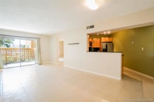 9715 Fontainebleau Blvd E114, Miami, FL 33172, Sold 05/25/18