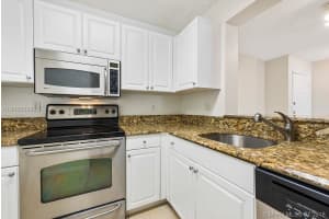 2721 Ocean Club Blvd, Hollywood, FL 33019, Sold 08/31/18