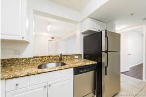 2721 Ocean Club Blvd, Hollywood, FL 33019, Sold 08/31/18