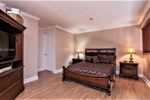 13165 SW 15th Ln, Miami, FL 33184, Sold 04/10/18