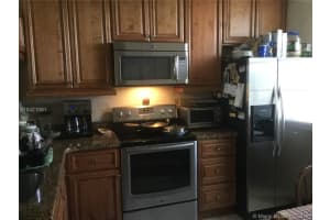 1721 Whitehall Dr, Davie, FL 33324, Sold 04/30/18