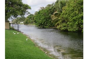 9341 NW 1st Ct, Pembroke Pines, FL 33024, Sold 05/01/18
