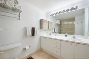 2475 Brickell Ave, Miami, FL 33129, Sold 07/11/18