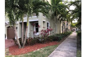 14944 SW 40th St, Miami, FL 33185, Sold 05/25/18