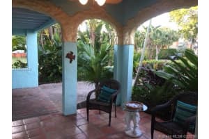 616 Westwood Rd, West Palm Beach, FL 33401, Sold 06/01/18