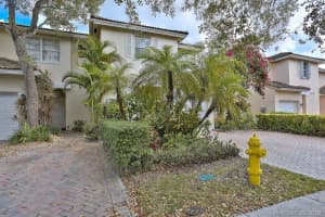 3900 NW 90th Way, Sunrise, FL 33351, Sold 03/27/18