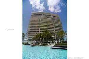 800 South Pointe Dr, Miami Beach, FL 33139, Sold 02/08/19