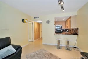 200 177th Dr, Sunny Isles Beach, FL 33160, Sold 10/18/18