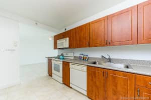 401 69th St, Miami, FL 33141, Sold 05/04/18