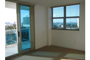 7501 E Treasure Dr #9n, North Bay Village, FL 33141, Sold 04/18/18