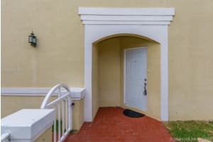 15221 SW 49th St, Davie, FL 33331, Sold 04/02/18