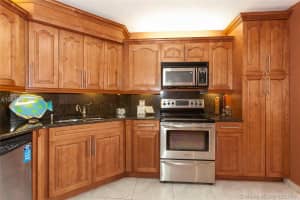 1801 S Ocean Dr, Hollywood, FL 33019, Sold 04/06/18