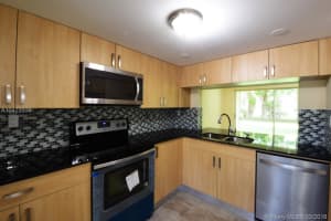 824 NW 91st Terrace, Plantation, FL 33324, Sold 05/22/18