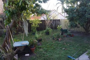 16026 SW 85th St, Miami, FL 33193, Sold 04/27/18