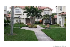 10807 NW 8th St, Pembroke Pines, FL 33026, Sold 05/04/18