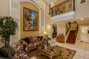 9272 Grand Canal Dr, Miami, FL 33174, Sold 06/13/18