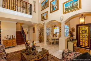 9272 Grand Canal Dr, Miami, FL 33174, Sold 06/13/18