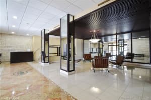 3375 N Country Club Dr, Miami, FL 33180, Sold 05/11/18
