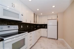 3375 N Country Club Dr, Miami, FL 33180, Sold 05/11/18