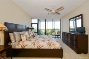3375 N Country Club Dr, Miami, FL 33180, Sold 05/11/18