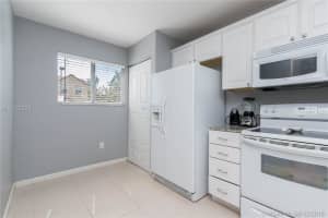 6621 Winfield Blvd #8, Margate, FL 33063, Sold 04/02/18